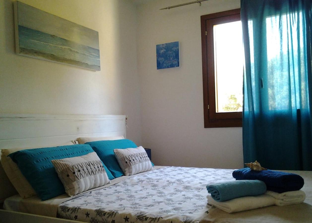Frina Di Mari B&B San Teodoro  Buitenkant foto