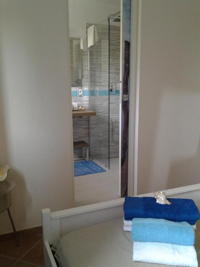 Frina Di Mari B&B San Teodoro  Buitenkant foto