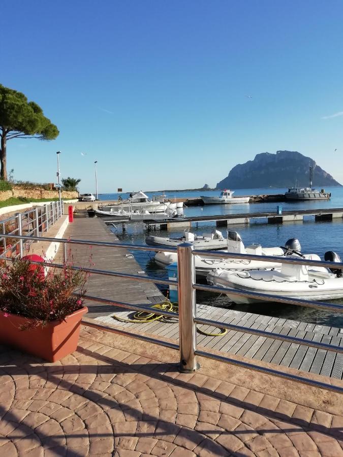 Frina Di Mari B&B San Teodoro  Buitenkant foto