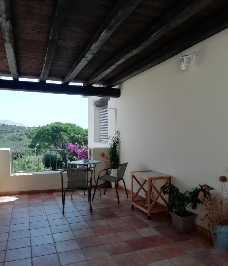 Frina Di Mari B&B San Teodoro  Buitenkant foto